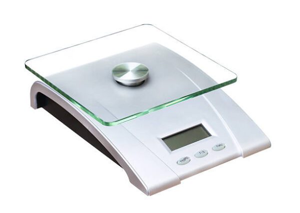 Camry EK5055 digital kitchen scale. Key specifications and features of similar kitchen scales include: Type: Digital kitchen scale Material: Glass platform Maximum Capacity: Typically up to 5 kg or 11 lbs Units: Grams, ounces, pounds, milliliters Display: LCD backlight