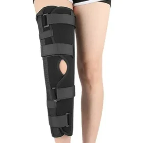 knee immobilizer brace is a supportive device that restricts knee movement, primarily used to promote healing after injuries or surgery, or to manage certain medical conditions. Uses: Post-surgical immobilization: Following procedures like knee replacement or ligament reconstruction, a knee immobilizer can help maintain the knee in a fixed position, allowing for proper healing. Fracture management: Immobilization is crucial for fractures to allow the bone to heal correctly. Ligament injuries: Knee immobilizers can be used for injuries to ligaments like the MCL (medial collateral ligament) or for patellar (kneecap) instability. Acute trauma: In cases of acute knee injuries, a knee immobilizer can provide support and limit movement while the initial swelling and pain subside. Pain relief: By restricting motion, knee immobilizers can help reduce pain and inflammation associated with various knee conditions. Benefits: Joint stability: The brace provides stability to the knee joint, preventing excessive movement that could hinder healing or cause further damage. Reduced pain and inflammation: By limiting motion, knee immobilizers can help minimize pain and inflammation associated with knee injuries and conditions. Promotes healing: By maintaining proper alignment and preventing harmful movements, knee immobilizers create an environment conducive to healing. Prevention of re-injury: During the recovery process, a knee immobilizer can help protect the knee from re-injury or further damage. Customizable fit: Many knee immobilizers come with adjustable straps to ensure a secure and comfortable fit for different individuals and conditions.