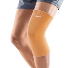 Samson Soft Knee Caps offer a range of benefits, primarily focused on providing support and pain relief for the knee joint. They are designed to be comfortable for everyday wear, suitable for sports activities, and helpful in injury recovery. The caps are known for their ability to enhance knee stability, reduce pain, and improve performance.