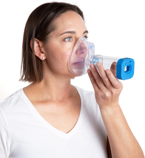 makes it easier to breathe in your asthma medication and helps more of the medication reach your lungs. The spacer connects to your puffer's mouthpiece and gives medication the 'space' to slow down so you can breathe it in slowly and deeply. The spacer holds the medication so you can take as many breaths as needed.