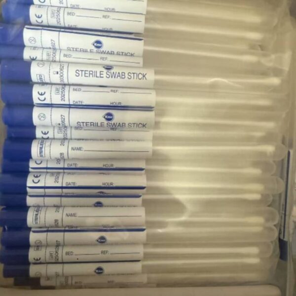 multiple sterile swab sticks, which are medical tools used for collecting samples. Specifications Components: A sterile swab stick consists of a swab tip attached to a stick or shaft. The stick can be made of materials like wood, polypropylene (PP), or polystyrene (PS). The tip is often made of superior absorbent cotton, artificial cotton, or polyester fiber. Sterilization: The swabs are individually packaged and sterilized to prevent contamination. Sterilization methods can include gamma irradiation or ethylene oxide (EtO). Design: The design can vary depending on the intended use. For example, some are designed for oral sampling, while nasopharyngeal swabs are long and flexible to reach the back of the nasal cavity. Uses Sterile swab sticks are primarily used in medical and laboratory settings for the following purposes: Specimen Collection: They are used to collect samples for diagnostic tests, such as those for respiratory infections like influenza and COVID-19. Wound Care: They can be used by medical staff for general wound care and cleaning. Microbial Testing: They are used to test for microbial contamination on various surfaces in critical areas, such as hospital wards, kitchens, and pharmaceutical equipment. General Application: They can be used for prepping and mixing during different medical procedures.
