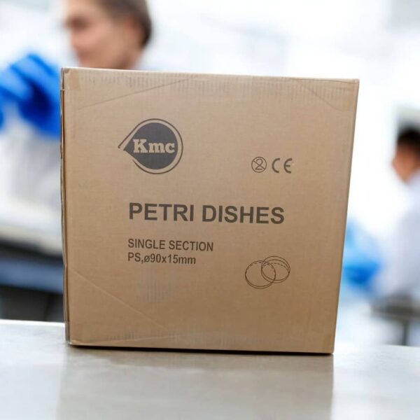 Buy high-quality Plastic Disposable Petri Dishes for microbiology and lab use. Made of clear polystyrene, sterile, and ready for culturing bacteria, fungi, and cells. Available in 60mm, 90mm, and 100mm sizes — ideal for research, testing, and educational laboratories.