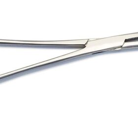Rochester Pean Forceps 20cm (8″) Straight are robust hemostatic clamps for secure control of large vessels and dense tissue during surgical procedures.